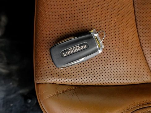 Used 2022 RAM 3500 Limited AWD/4WD image 68