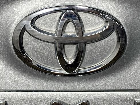 Used 2024 Toyota Camry XSE image 23