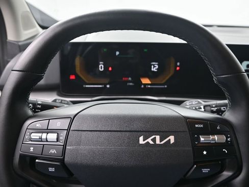 Certified 2026 Kia Sportage LX w/ LX Convenience Package image 15