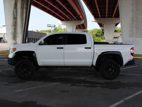 Used 2016 Toyota Tundra SR5 w/ SR5 Upgrade Package AWD/4WD image 1