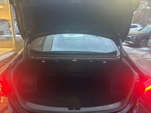 Used 2024 Chevrolet Malibu LT image 30