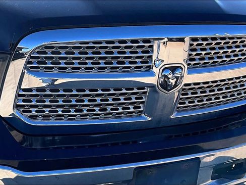 Used 2013 RAM 1500 Laramie w/ Convenience Group image 21