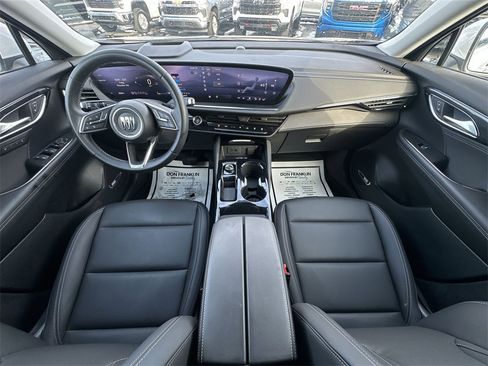 Used 2025 Buick Envision Preferred image 21