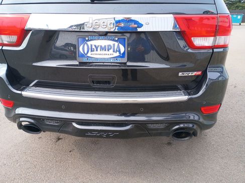 Used 2012 Jeep Grand Cherokee SRT8 w/ Luxury Group II AWD/4WD image 9