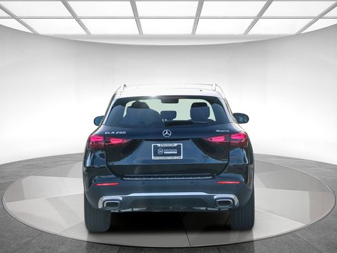 Certified 2025 Mercedes-Benz GLA 250 GLA 250 image 3