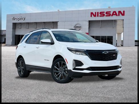 Used 2024 Chevrolet Equinox RS FWD image 1