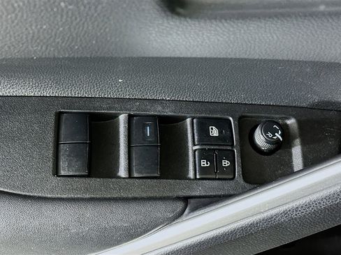 Used 2023 Toyota Corolla Cross LE image 14