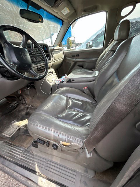 Used 2002 Chevrolet Silverado 2500 LT AWD/4WD image 17