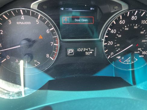Used 2013 Nissan Altima 2.5 SV FWD image 18