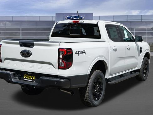 New 2026 Ford Ranger Lariat w/ Black Appearance Package AWD/4WD image 7