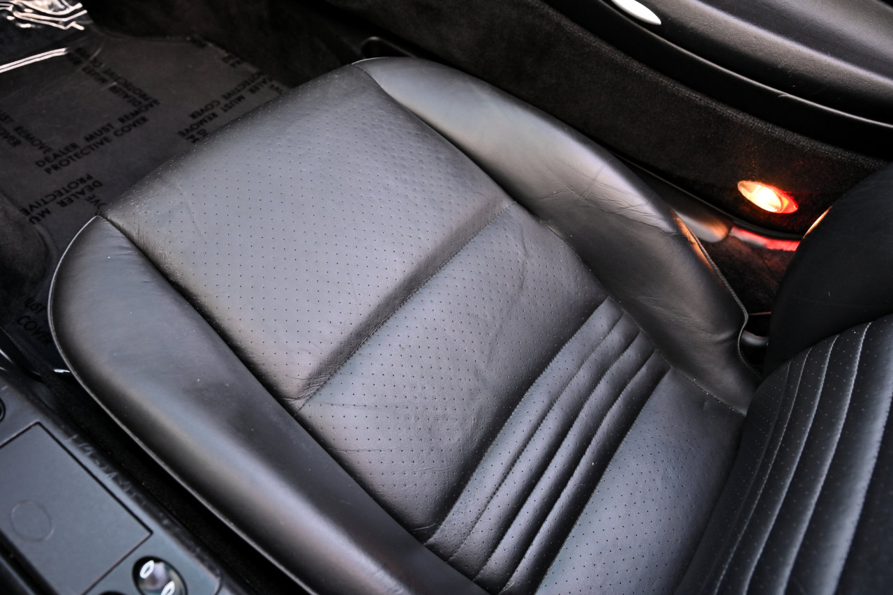 Used 2004 Porsche 911 Cabriolet image 32