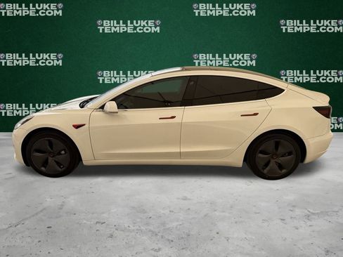 Used 2020 Tesla Model 3 Standard Range Plus image 9