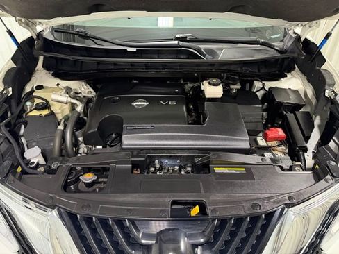 Used 2017 Nissan Murano S AWD/4WD image 21