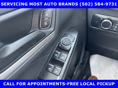 Certified 2022 Ford Escape SE w/ Cold Weather Package image 32