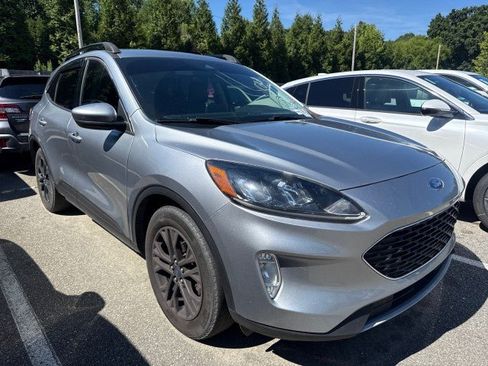 Used 2022 Ford Escape SEL FWD image 1
