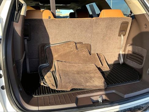 Used 2016 Buick Enclave Leather w/ Enclave Tuscan Edition image 34