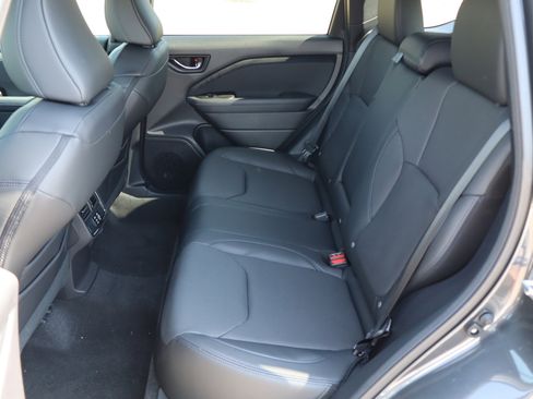 New 2026 Subaru Forester Limited AWD/4WD image 17
