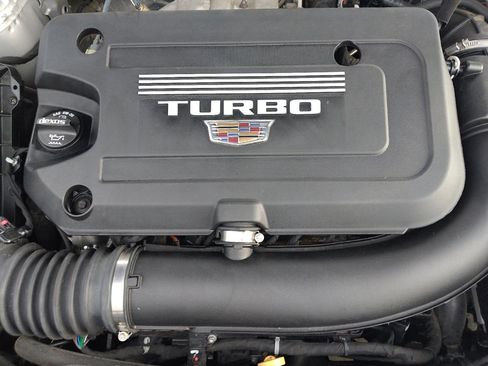 Used 2020 Cadillac XT4 Premium Luxury image 30