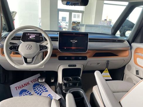 New 2025 Volkswagen ID. Buzz 1st Edition image 12