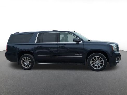 Used 2019 GMC Yukon XL Denali w/ Open Road Package image 7