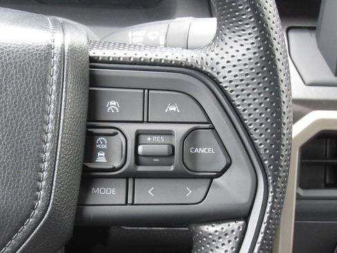 New 2026 Toyota Tacoma SR5 RWD image 25