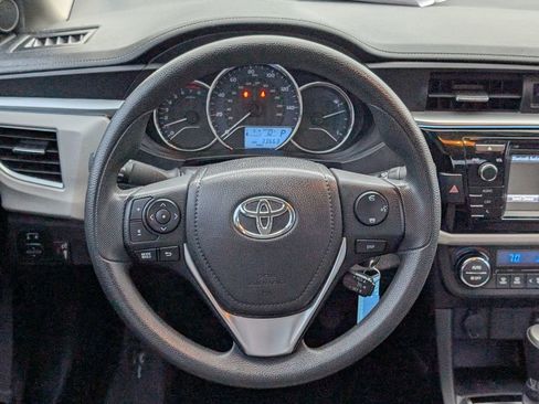 Used 2015 Toyota Corolla L image 10