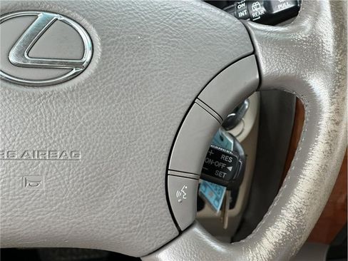 Used 2004 Lexus GX 470 AWD/4WD image 23
