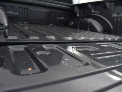 Used 2024 Ford F150 XLT image 23