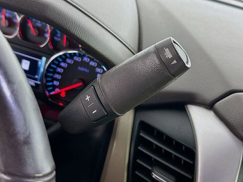 Used 2020 GMC Yukon SLT w/ Open Road Package AWD/4WD image 17