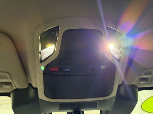 Used 2024 Subaru Outback Premium image 23