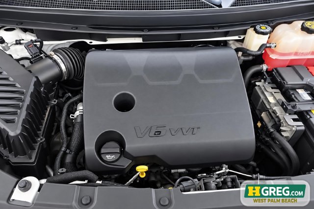 Used 2021 Chevrolet Traverse LT FWD image 15