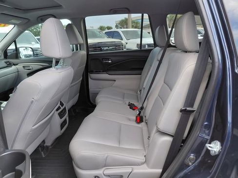 Used 2018 Honda Pilot EX-L image 17