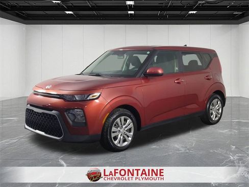 Used 2021 Kia Soul LX image 4