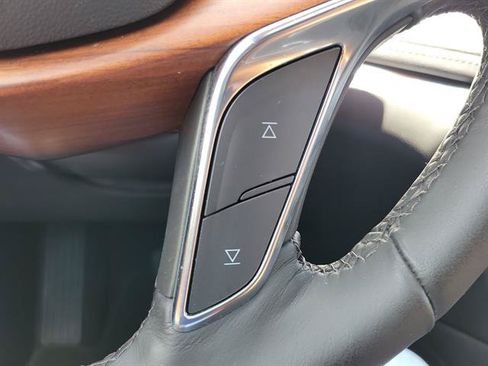 Certified 2023 Cadillac XT5 Premium Luxury FWD image 62