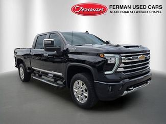 Used 2025 Chevrolet Silverado 2500 High Country w/ Technology Package AWD/4WD video 1
