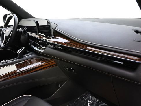 Certified 2023 Cadillac Escalade Premium Luxury image 15