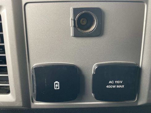 Used 2019 Ford F250 Lariat w/ Chrome Package image 13