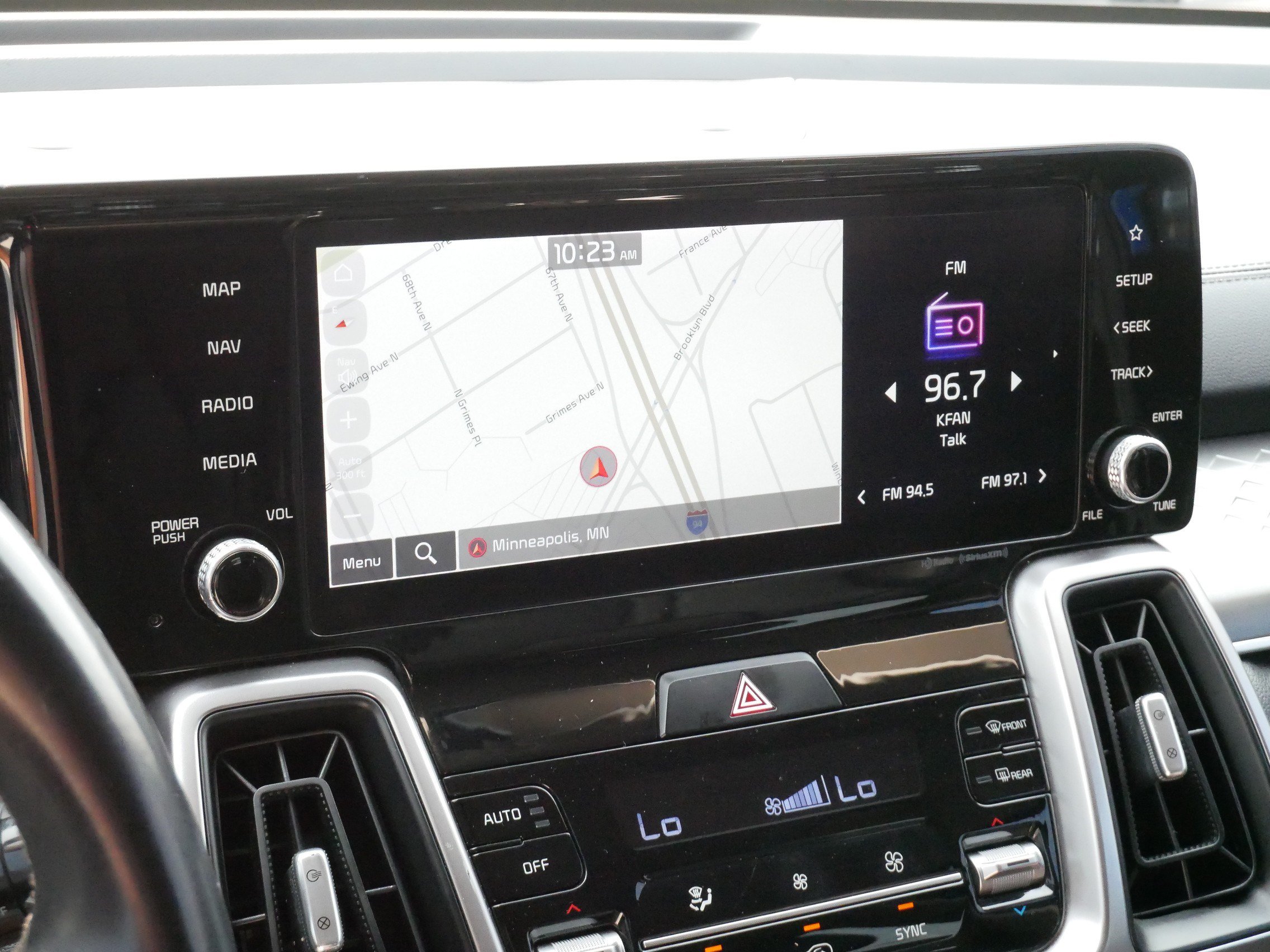 Used 2022 Kia Sorento S FWD image 22