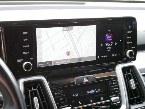 Used 2022 Kia Sorento S FWD image 22