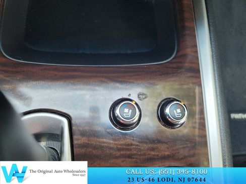 Used 2014 Nissan Pathfinder Platinum w/ Platinum Premium Package AWD/4WD image 29