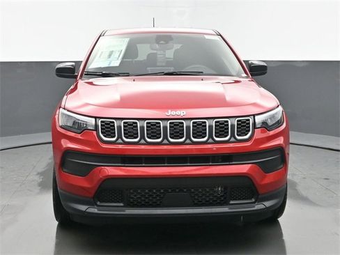 New 2025 Jeep Compass Sport image 8