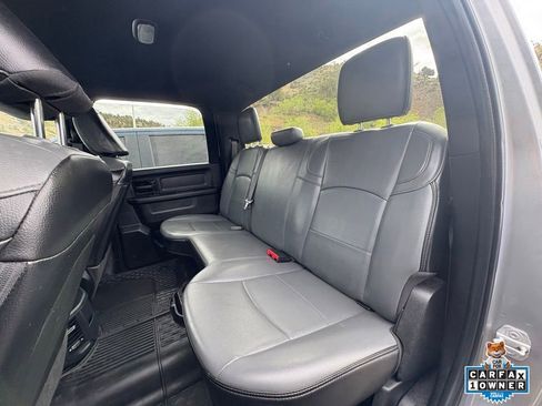 Used 2022 RAM 2500 Tradesman w/ Chrome Appearance Group AWD/4WD image 25