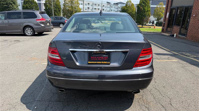 Used 2013 Mercedes-Benz C 300 Luxury 4MATIC Sedan image 10
