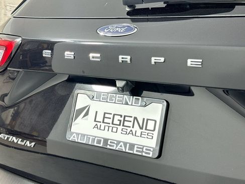 Used 2025 Ford Escape Platinum AWD/4WD image 10