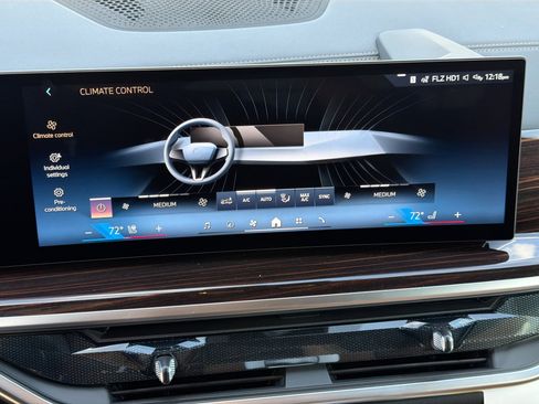 New 2026 BMW X5 xDrive50e w/ M Sport Package image 35