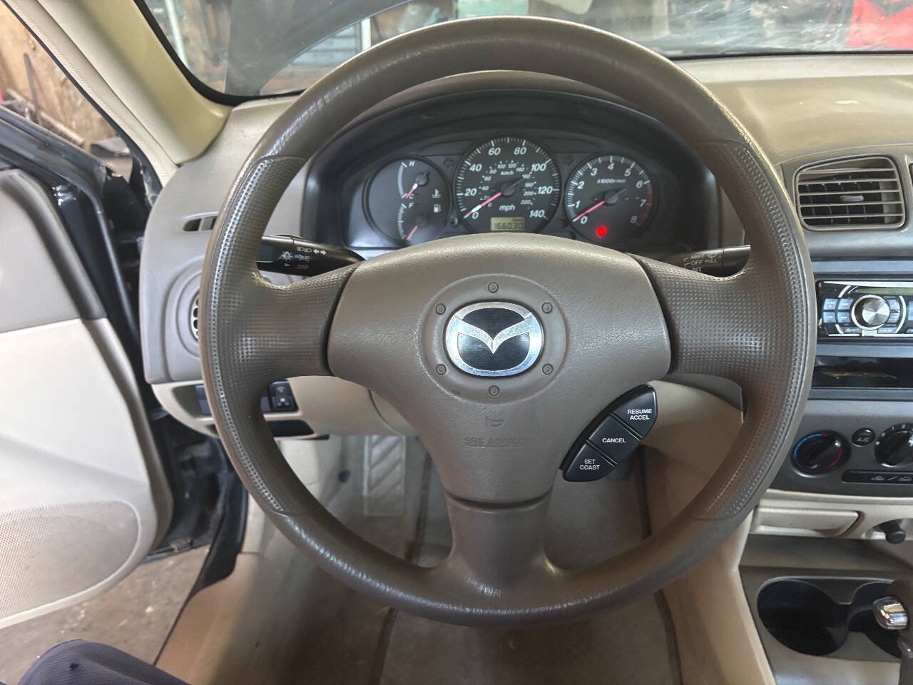 Used 2003 MAZDA Protege FWD image 12