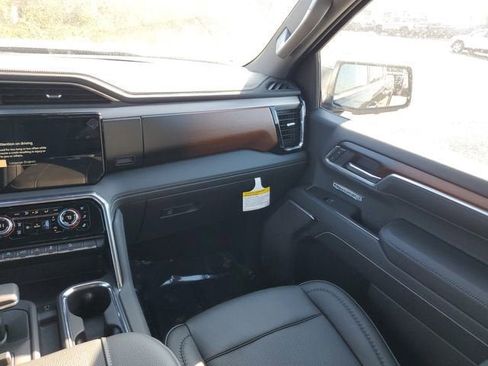 New 2026 GMC Sierra 1500 Denali w/ Denali Reserve Package image 16