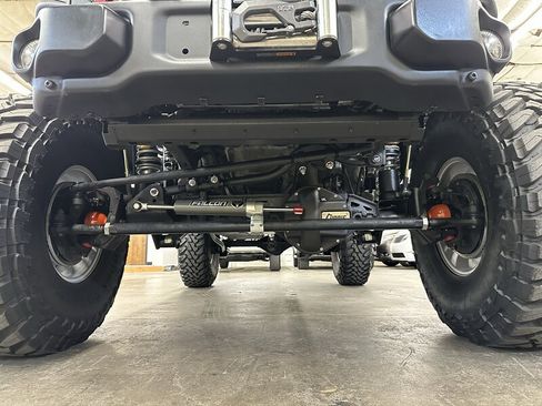 Used 2013 Jeep Wrangler Unlimited Rubicon AWD/4WD image 14