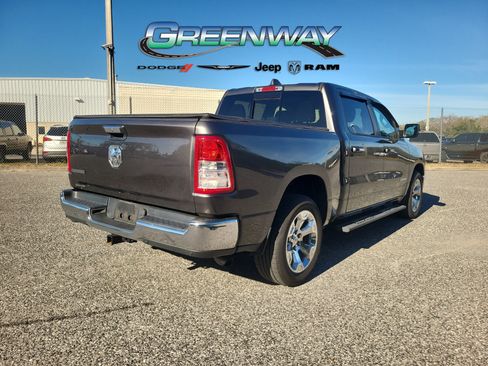 Used 2020 RAM 1500 Big Horn image 3