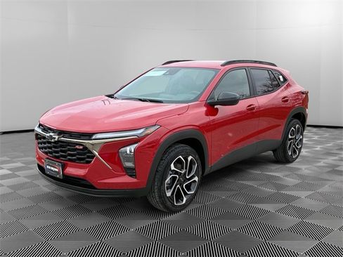 New 2026 Chevrolet Trax RS w/ Driver Confidence Package image 7